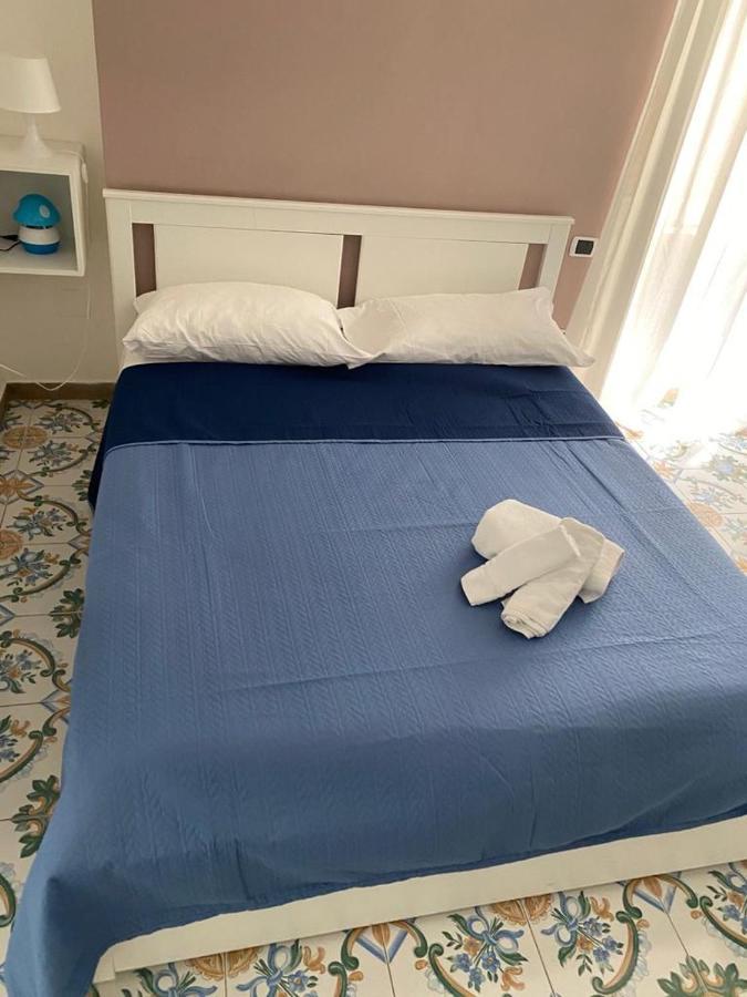 La Corte Del Re Borbone Bed & Breakfast Caserta Exterior foto